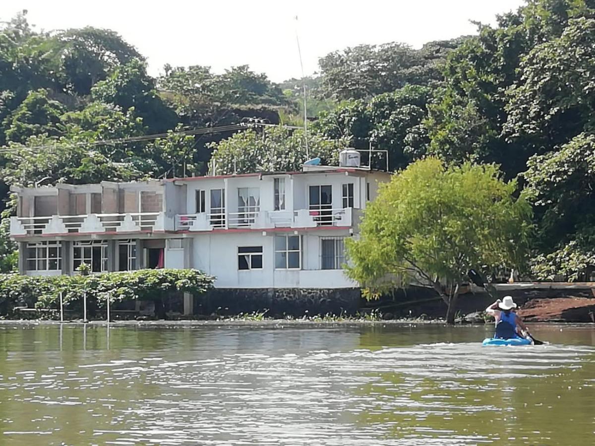 La Cabana Del Lago Hotel Catemaco Exterior photo