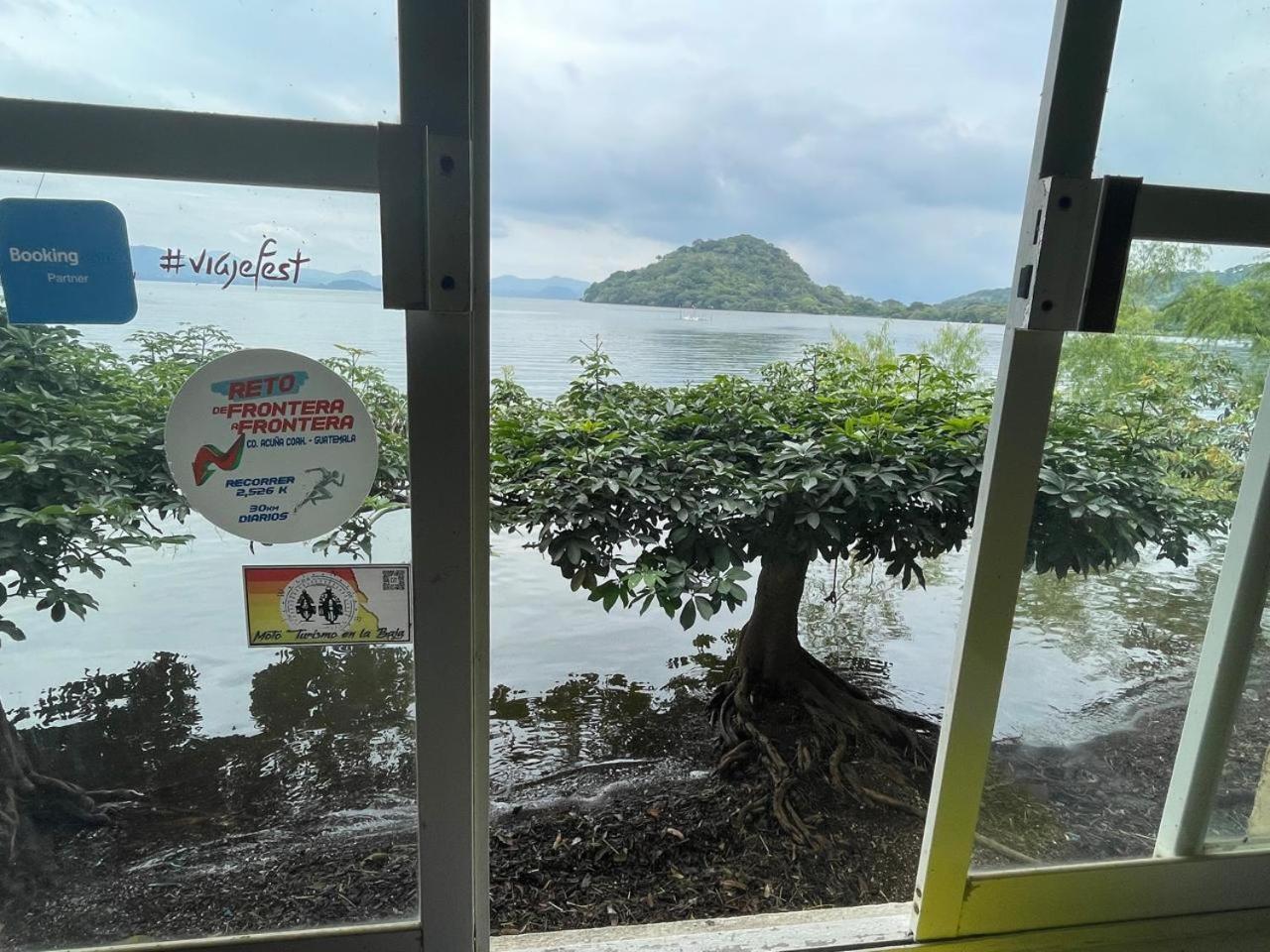 La Cabana Del Lago Hotel Catemaco Exterior photo