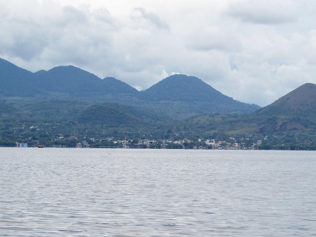 La Cabana Del Lago Hotel Catemaco Exterior photo